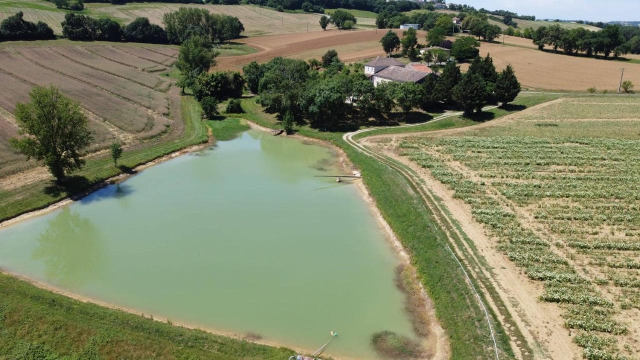 Maison De Campagne, Bord De Lac, Piscine, Billard 11 Per Plieux Exteriér fotografie