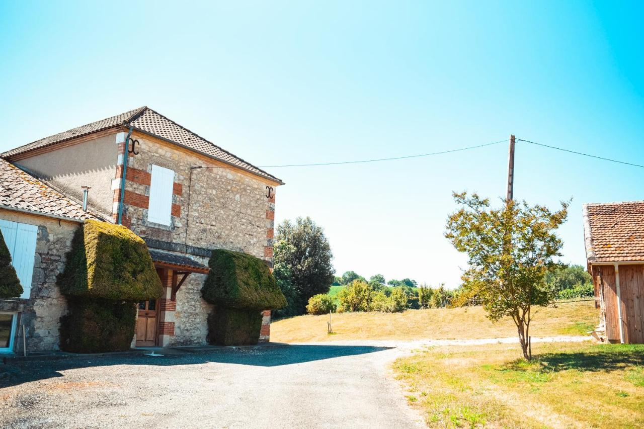 Maison De Campagne, Bord De Lac, Piscine, Billard 11 Per Plieux Exteriér fotografie