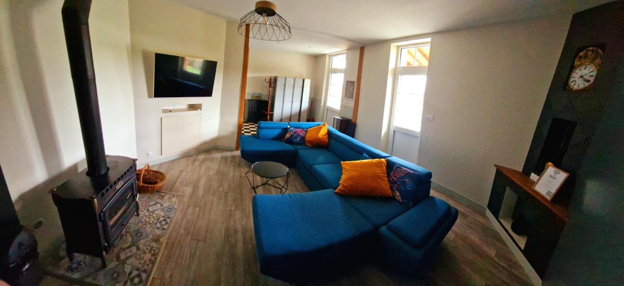Maison De Campagne, Bord De Lac, Piscine, Billard 11 Per Plieux Exteriér fotografie