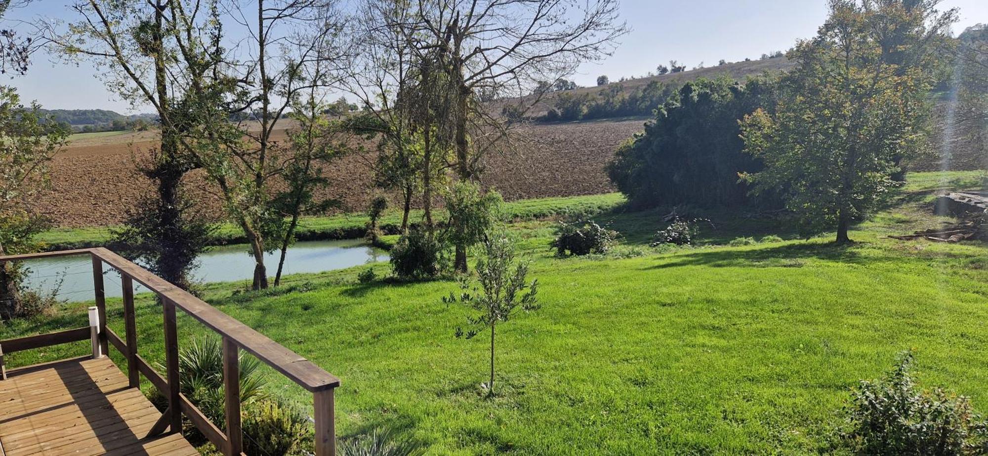 Maison De Campagne, Bord De Lac, Piscine, Billard 11 Per Plieux Exteriér fotografie